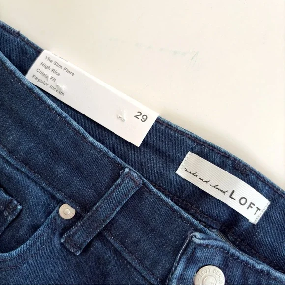 LOFT The Slim Flare Curvy High Rise Jeans NWT - Picture 5 of 9